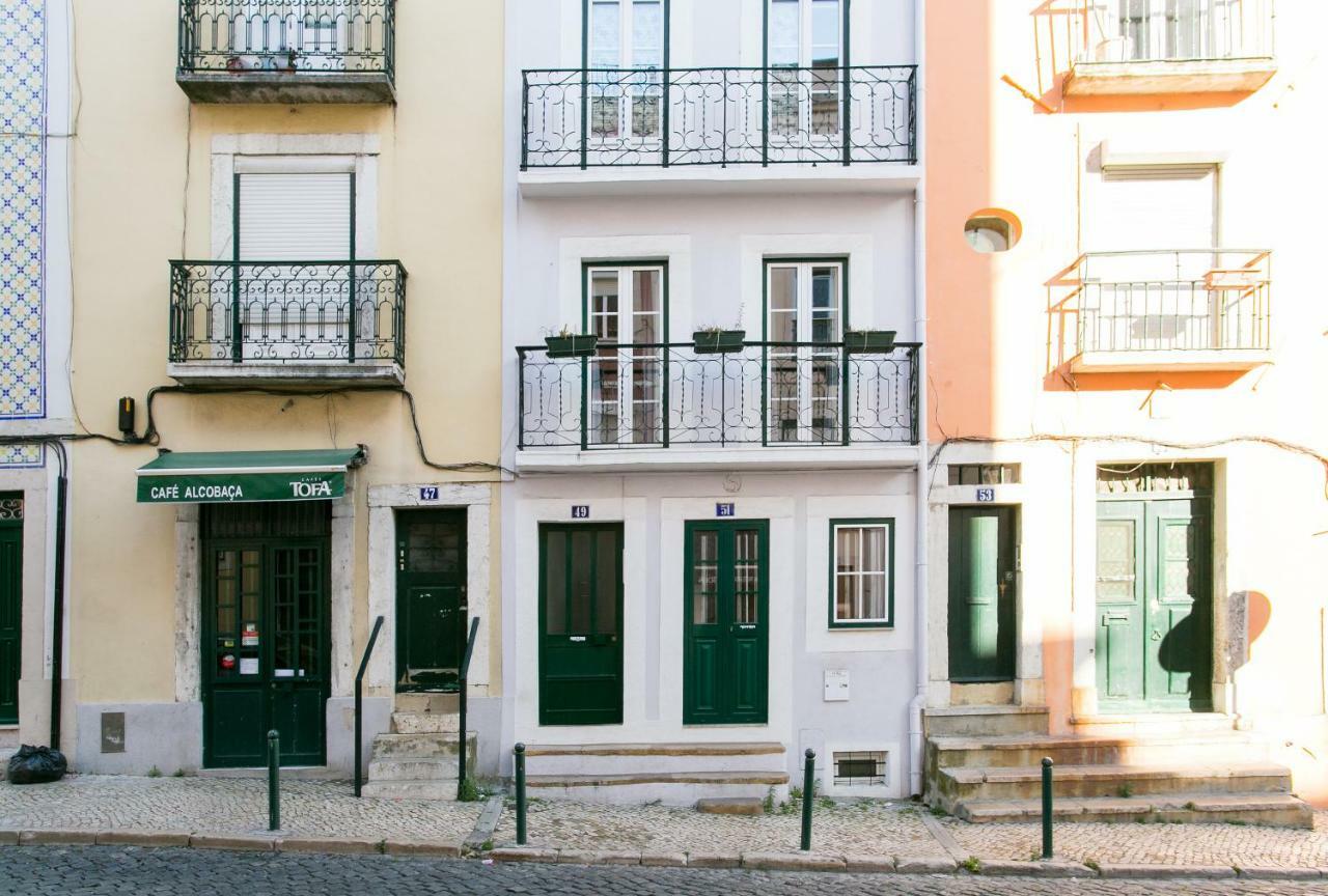 Joivy Cosy 1-bed Flat With Balcony In Alfama, Moments From The Port Appartement