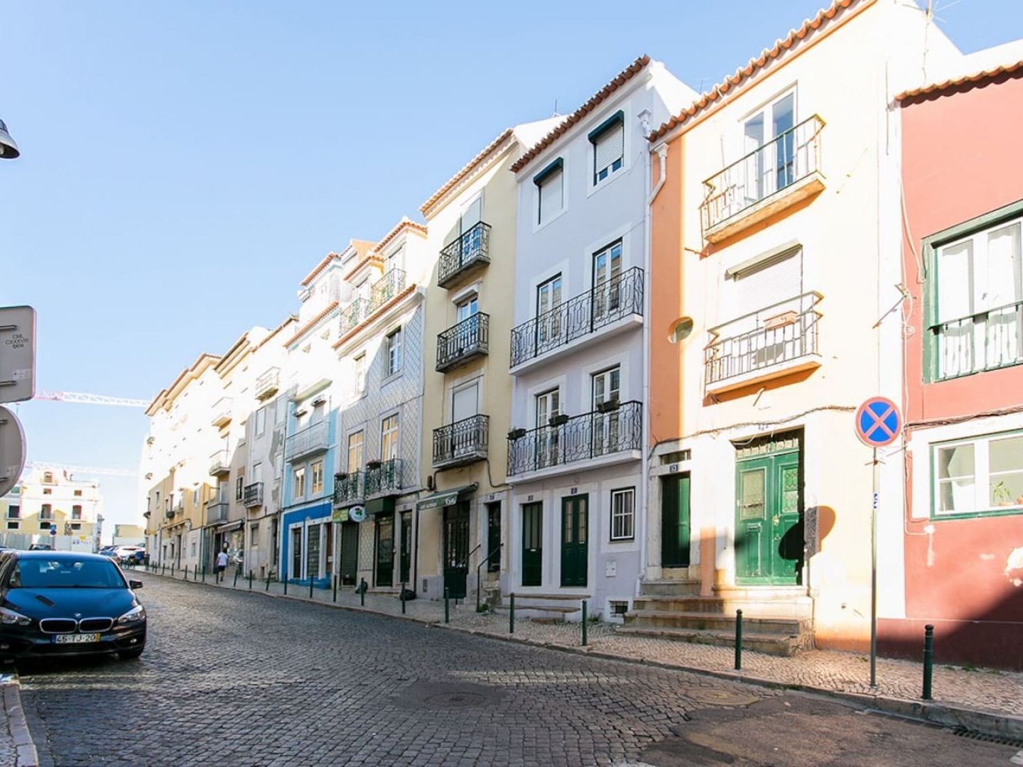 Joivy Cosy 1-bed Flat With Balcony In Alfama, Moments From The Port * Lissabon